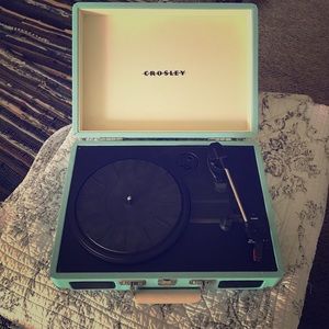 Crosley Cruiser Portable Turntable